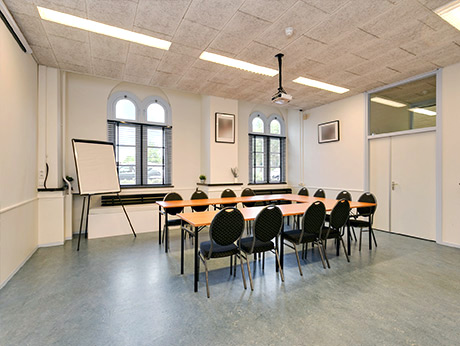 Pompgebouw_de_esch_pompzaal_meeting_rotterdam